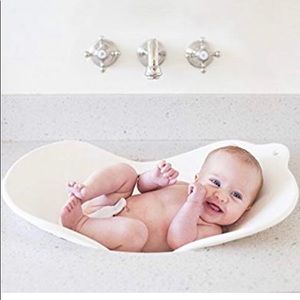 Puj infant bath tub new